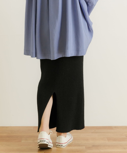 URBAN RESEARCH（アーバンリサーチ）の「シルクネップリブニットスカート（スカート・レディース・ベージュ/ブラック・FREE）」の10枚目の写真