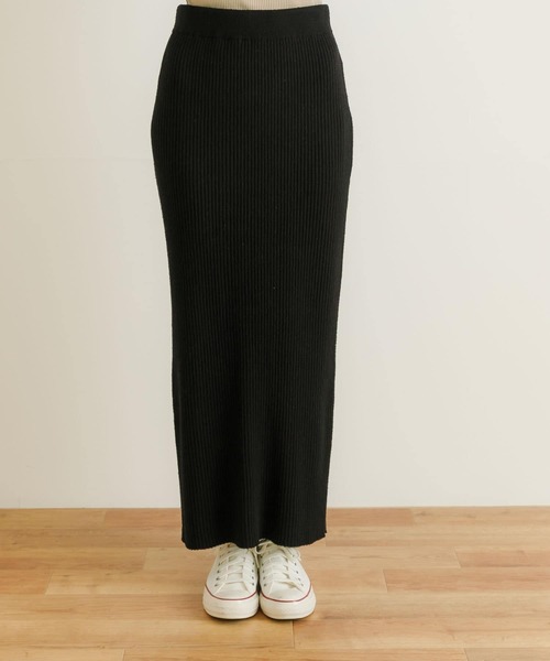 URBAN RESEARCH（アーバンリサーチ）の「シルクネップリブニットスカート（スカート・レディース・ベージュ/ブラック・FREE）」の4枚目の写真
