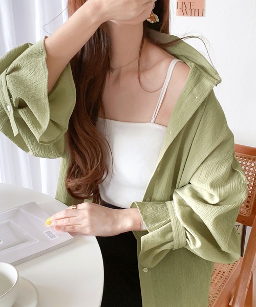 classicalelf（クラシカルエルフ）の「大人にアップデート。綿100％楊柳袖ボリュームシャツ（シャツ/ブラウス・レディース・ライトカーキ/ブルー/ブラック/ホワイト/ベージュ・LARGE/MEDIUM/SMALL/X-LARGE）」の13枚目の写真