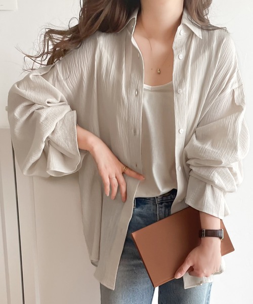 classicalelf（クラシカルエルフ）の「大人にアップデート。綿100％楊柳袖ボリュームシャツ（シャツ/ブラウス・レディース・ライトカーキ/ブルー/ブラック/ホワイト/ベージュ・LARGE/MEDIUM/SMALL/X-LARGE）」の8枚目の写真