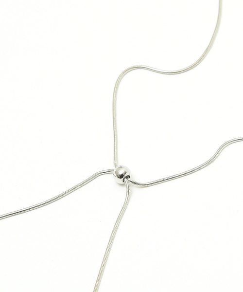 qualite（カリテ）の「オーバルチャームアジャスドネックレス（ネックレス・レディース・シルバー/ゴールド・フリー）」の6枚目の写真