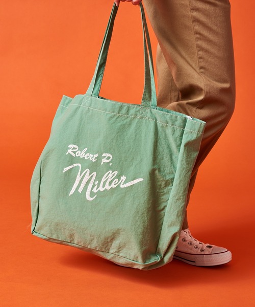 MILLER(ミラー)の「【Robert P. Miller】ロバートピーミラーオニベジトートバッグ R1346 YMY(トートバッグ・レディース・ブラック/グリーン/ブルー・FREE)」の2枚目の写真