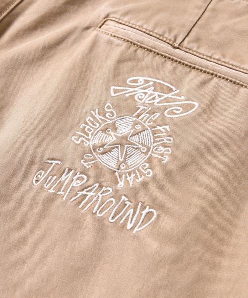 WHO'S WHO gallery（フーズフーギャラリー）の「COOPER FACT刺繍ワイドチノパンツ（チノパンツ・メンズ・ベージュ/ネイビー/ブラック/ネイビー系1/ブラック系その他/ベージュ系その他・FREE/LARGE）」の19枚目の写真