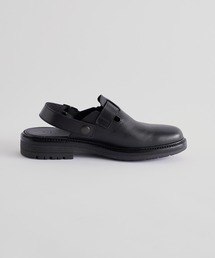 PUBLIC TOKYO（パブリックトウキョウ）の「SCOTCHGARDスリッポンレザー