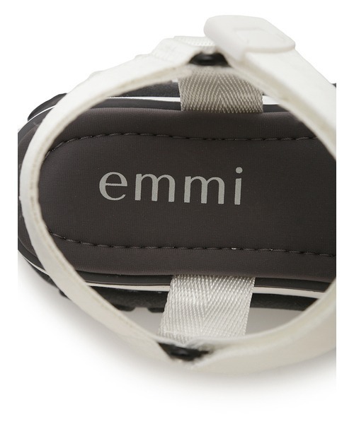 emmi（エミ）の「【emmi atelier】ギャザーストラップサンダル（サンダル・レディース・ホワイト・23.5cm/22.5cm/24.5cm）」の7枚目の写真