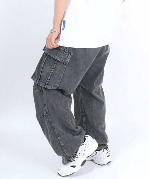 Salong hameu(サロン ハミュー)の「ケミカルウォッシュデニムワイドカーゴパンツ メンズ レディース ユニセックス(カーゴパンツ・メンズ・ブラック系その他/ケミカルウォッシュ・M/L)」の5枚目の写真