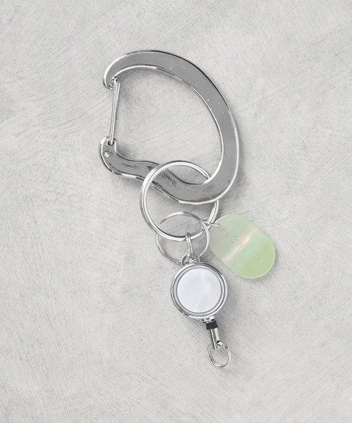 Flowering(フラワーリング)の「マルチデザイン/リール付きカラビナ(キーホルダー・レディース・シルバー/グリーン/ブラック系その他/ホワイト/アイボリー/パープル/ブラック/ゴールド/ブラウン/シルバー系その他/ピンクゴールド/レッド/イエロー/イエロー系1/ピンク/ブルー/グリーン系1/レッド系1・FREE)」の15枚目の写真