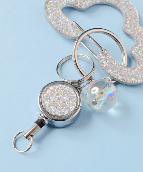 Flowering(フラワーリング)の「マルチデザイン/リール付きカラビナ(キーホルダー・レディース・シルバー/グリーン/ブラック系その他/ホワイト/アイボリー/パープル/ブラック/ゴールド/ブラウン/シルバー系その他/ピンクゴールド/レッド/イエロー/イエロー系1/ピンク/ブルー/グリーン系1/レッド系1・FREE)」の20枚目の写真