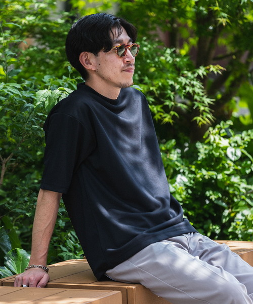 ITEMS URBANRESEARCH（アイテムズ アーバンリサーチ）の「『UR TECH ひやサラクール』 ライトポンチ トップス（Tシャツ/カットソー・メンズ・グリーン/ブラック/グレー系その他/オフホワイト/ブルー・LARGE/MEDIUM/SMALL/X-LARGE）」の3枚目の写真