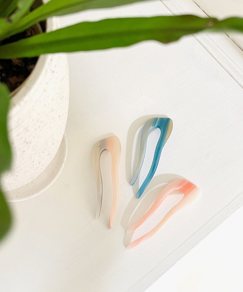 Crisp（クリスプ）の「ニュアンスコーム（バレッタ/ヘアクリップ・レディース・ブルー/ピンク/ミックスグレー・FREE）」の3枚目の写真