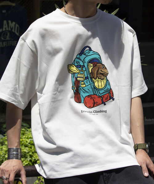 Franklin Climbing（フランクリンクライミング）の「【Franklin Climbing】バックパック&ドッググラフィックテックTシャツ（Tシャツ/カットソー・メンズ・ライトパープル/オフホワイト/チャコールグレー・M/L）」の7枚目の写真