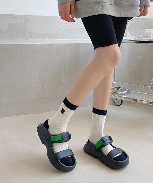 Vipoa（ヴィポア）の「カジュアルダッドサンダル（サンダル・レディース・ホワイト/ブラック・SMALL/MEDIUM/LARGE）」の9枚目の写真