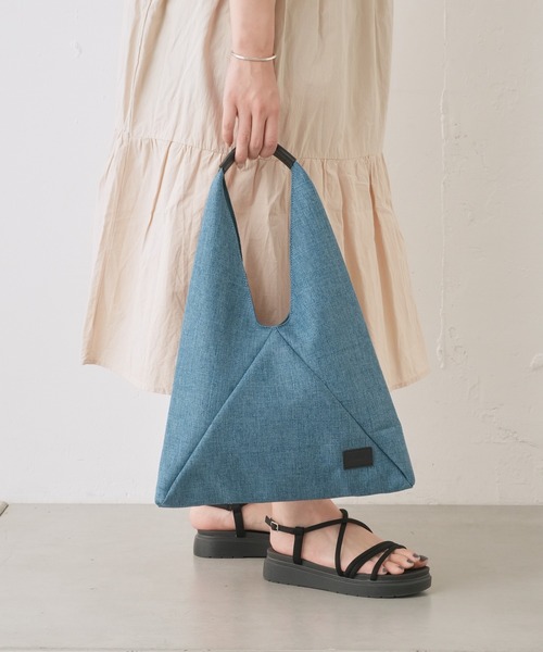 Actually（アクチュアリー）の「トライアングルバッグ S（トートバッグ・レディース・ブラック/ベージュ/ブルー・フリー）」の22枚目の写真