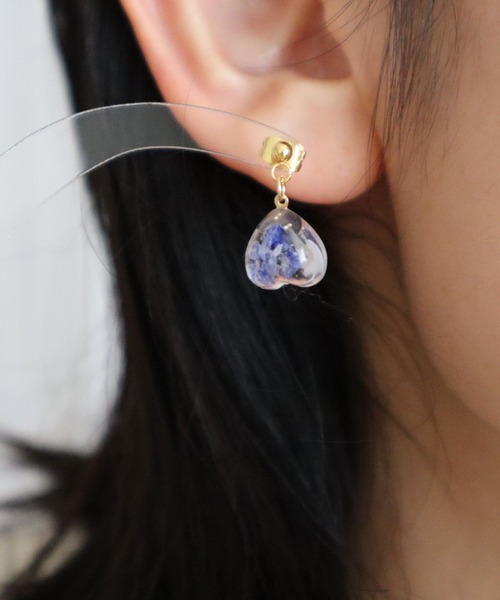 fuwairo/かすみ草の逆さハートピアス（ピアス（両耳用））｜CERCA（チェルカ） 5,060円