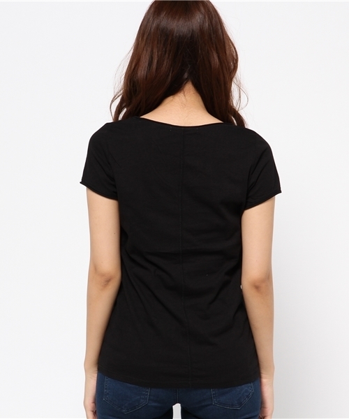 AZUL by moussy（アズールバイマウジー）の「タンブラー天竺カットオフV/N半袖PO（Tシャツ/カットソー・レディース・オフホワイト/トップグレー/ネイビー/ブラック/カーキ系・LARGE/SMALL/X-LARGE/MEDIUM）」の8枚目の写真