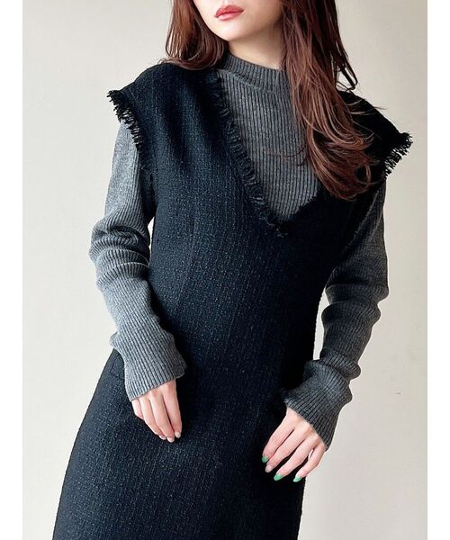 RESEXXY（リゼクシー）の「クルーネックリブニットトップス（ニット/セーター・レディース・ブラック/グレー/アイボリー・FREE）」の3枚目の写真