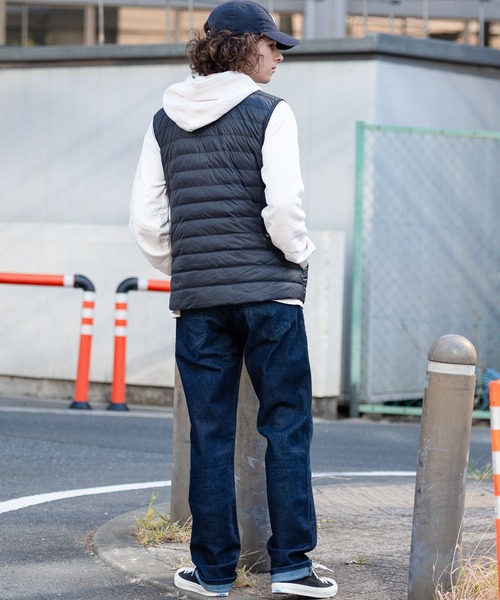 OUTDOOR PRODUCTS（アウトドアプロダクツ）の「【OUTDOOR PRODUCTS/アウトドアプロダクツ】インナーダウンベスト　洗濯可能　撥水　抗菌　防臭　静電防止　防風　透湿機能　パッカブル仕様（ダウンベスト・メンズ・チャコールグレー/ブラック・LARGE/MEDIUM/X-LARGE）」の15枚目の写真