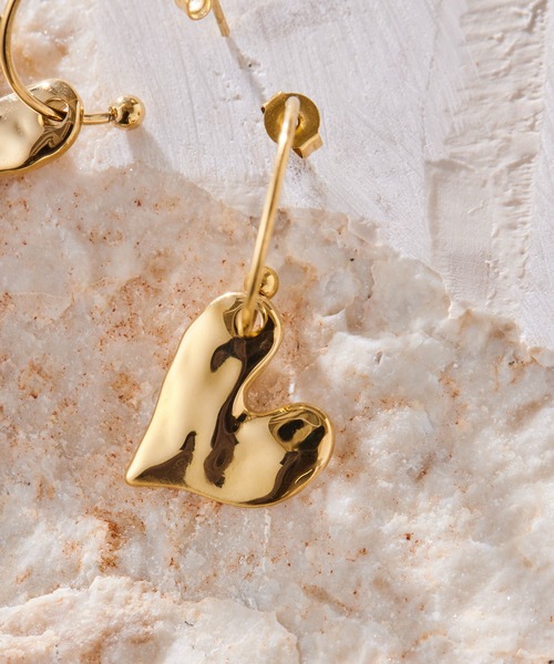 ear PAPILLONNER(イアパピヨネ)の「《金属アレルギー対応》ステンレス・ハート×フープピアス(ピアス(両耳用)・レディース・シルバー/ゴールド・FREE)」の19枚目の写真