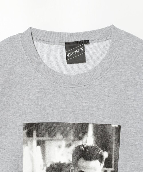 BEAMS T(ビームスティー)の「BEAMS T / BLACK RAIN クルーネック スウェット(スウェット・メンズ・グレー/ブラック・MEDIUM/SMALL/LARGE/X-LARGE)」の4枚目の写真