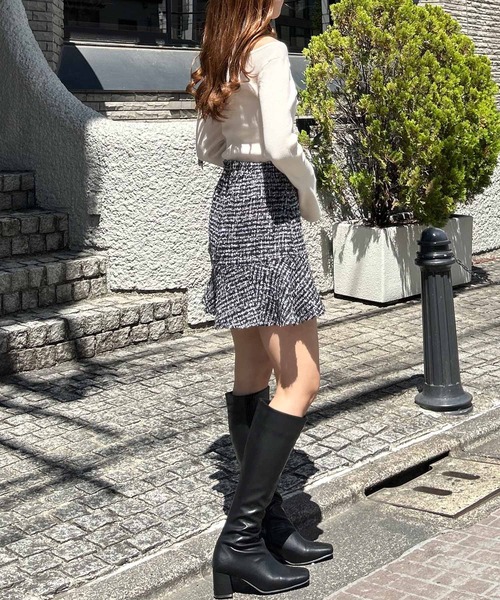 INGNI(イング)の「オフショルリボンフレアスリーブニット(ニット/セーター・レディース・ブラック/グレー系その他/アイボリー・M)」の17枚目の写真