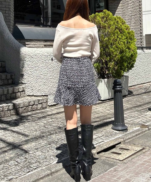 INGNI(イング)の「オフショルリボンフレアスリーブニット(ニット/セーター・レディース・ブラック/グレー系その他/アイボリー・M)」の16枚目の写真