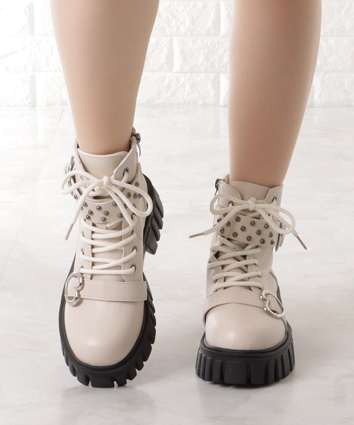 セール】レザー調スタッズ付きレースアップショートブーツ（ブーツ