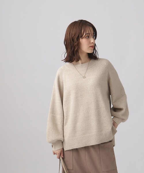 SHOO・LA・RUE(シューラルー)の「◆【体型カバー】上品な抜け感 ぽわん袖 ラメニット(ニット/セーター・レディース・ピンク系/ネイビー/グリーン系/ベージュ・00)」の9枚目の写真