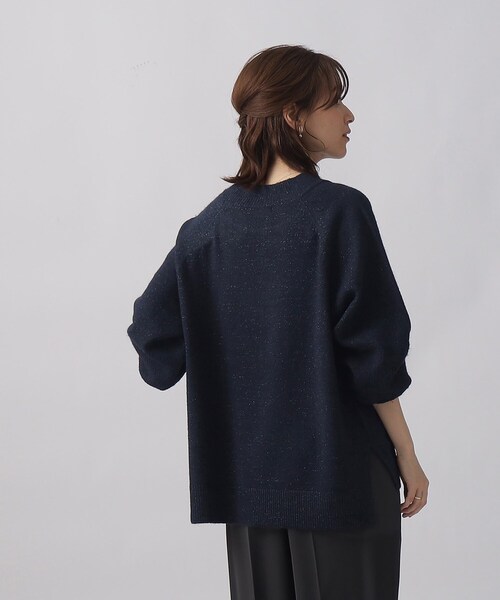 SHOO・LA・RUE(シューラルー)の「◆【体型カバー】上品な抜け感 ぽわん袖 ラメニット(ニット/セーター・レディース・ピンク系/ネイビー/グリーン系/ベージュ・00)」の16枚目の写真