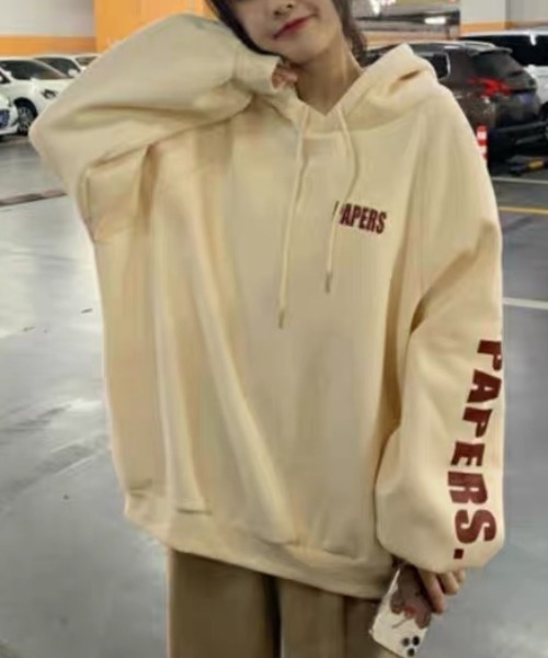 DIAVEL（ディアベル）の「裏起毛　袖ロゴプリント　ルーズパーカー（パーカー・レディース・ホワイト/ブラック/ベージュ・M）」の11枚目の写真