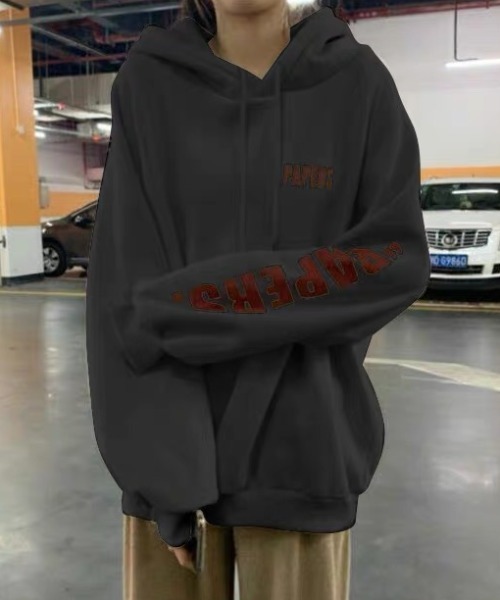 DIAVEL（ディアベル）の「裏起毛　袖ロゴプリント　ルーズパーカー（パーカー・レディース・ホワイト/ブラック/ベージュ・M）」の13枚目の写真