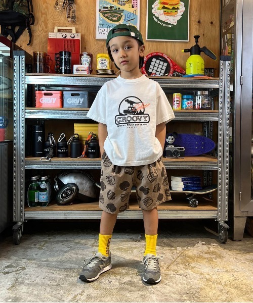 GROOVY COLORS（グルービーカラーズ）の「総柄イージーショートパンツ（その他パンツ・キッズ・ブラック/イエロー/ベージュ・120/110/90/100）」の3枚目の写真