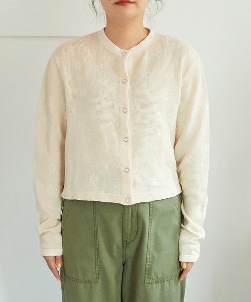 CHILD WOMAN（チャイルドウーマン）の「☆花メッシュジャガード クルーネックショートカーディガン（カーディガン/ボレロ・レディース・ピンク/パープル/ネイビー/アイボリー・FREE）」の17枚目の写真