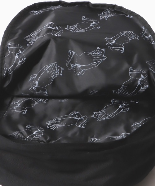 RIPNDIP（リップンディップ）の「RIPNDIP/リップンディップ LORD NERMAL VELCRO HANDS BACKPACK リュック（バックパック/リュック・メンズ・ブラック・FREE）」の11枚目の写真