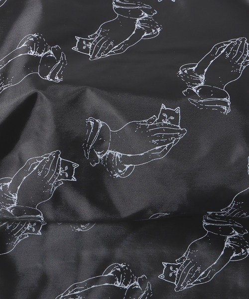 RIPNDIP（リップンディップ）の「RIPNDIP/リップンディップ LORD NERMAL VELCRO HANDS BACKPACK リュック（バックパック/リュック・メンズ・ブラック・FREE）」の12枚目の写真