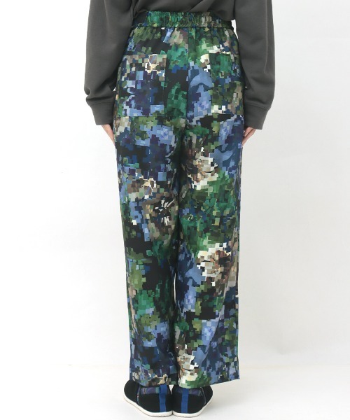 チチカカ(チチカカ)の「アソートストレートレッグパンツ【ユニセックス】(その他パンツ・レディース・ブラウン/ネイビー/ターコイズブルー・LARGE/MEDIUM)」の11枚目の写真