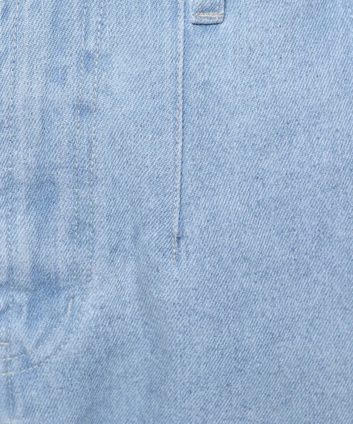 mysty woman(ミスティウーマン)の「ハイウエストカーブデニムパンツ 996920(デニムパンツ・レディース・ネイビー/ブラック/ブルー・SMALL/MEDIUM)」の17枚目の写真