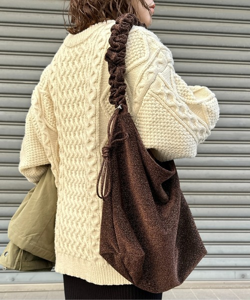 CPCM(シーピーシーエム)の「ラメギャザーショルダー(ショルダーバッグ・レディース・ブラウン/ブラック/シルバー・FREE)」の13枚目の写真