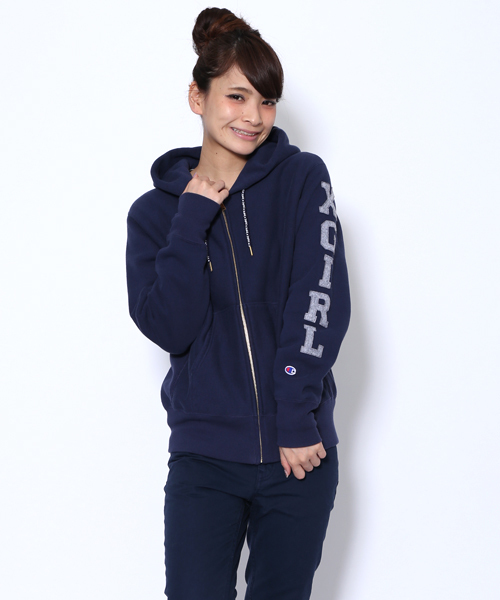 Champion（チャンピオン）の「X-girlxChampion 11.5oz REVERSE WEAVE ZIP HOODIE（パーカー・レディース・ネイビー/ブラック/アッシュ・1/2）」の10枚目の写真