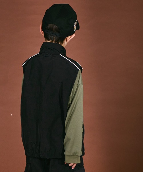 PAIRMANON STREET（ペアマノンストリート）の「【PAIRMANON STREET】【SET UP可】ナイロン パイピング スタンドネック ベスト（ベスト・キッズ・グレー/ブラック/カーキ・140/120/150/130/110/90/100）」の5枚目の写真