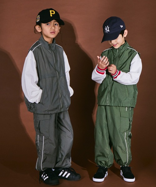 PAIRMANON STREET（ペアマノンストリート）の「【PAIRMANON STREET】【SET UP可】ナイロン パイピング スタンドネック ベスト（ベスト・キッズ・グレー/ブラック/カーキ・140/120/150/130/110/90/100）」の17枚目の写真