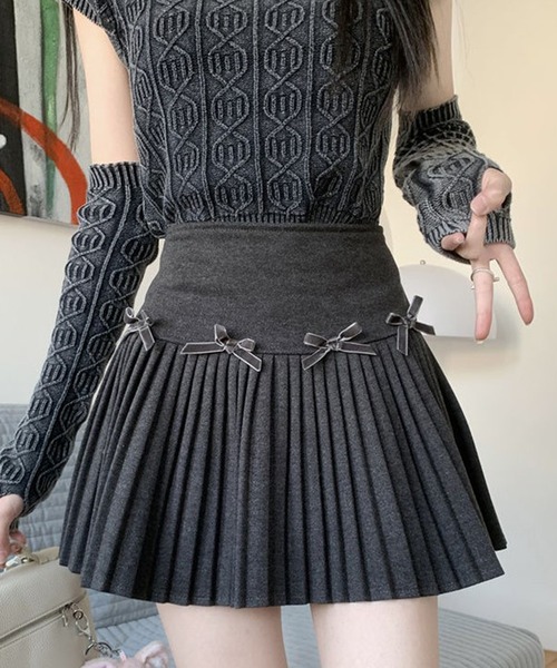 Chick(チック)の「▲Ribbon Pleats Mini Skirt / リボンプリーツミニスカート(スカート・レディース・チャコールグレー/ブラック/ホワイト・S/M)」の3枚目の写真