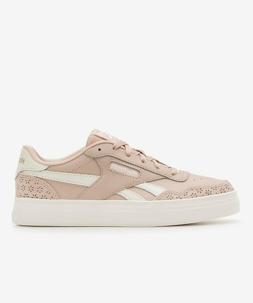 Reebok(リーボック)の「コートアドバンス ボールド / COURT ADVANCE BOLD(スニーカー・レディース・スモークピンク/オフホワイト/ホワイト×ピンク/ホワイト/ホワイト系その他・22.5cm/23.0cm/23.5cm/24.5cm/24.0cm/25.0cm/25.5cm/26.0cm)」の5枚目の写真