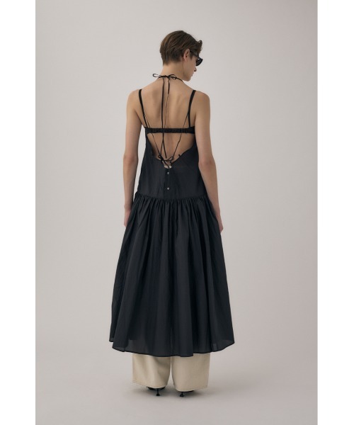 M_（エムアンダーバー）の「フッ素フリーの撥水加工が嬉しい リサイクルナイロン使用　エアーシアーキャミドレス（ワンピース・レディース・ブラック/アイボリー/ライトピンク・FREE）」の14枚目の写真