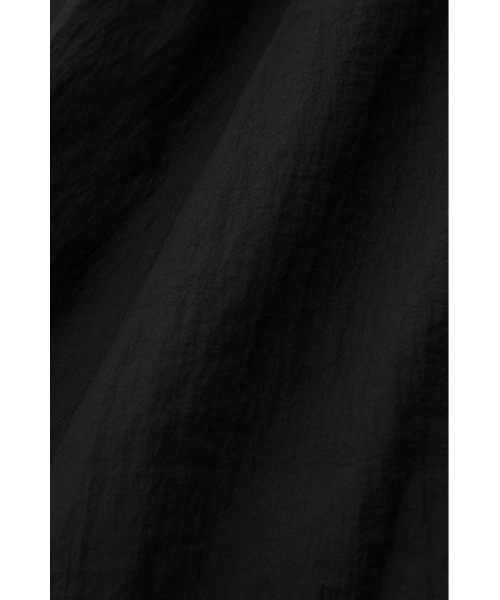 M_（エムアンダーバー）の「フッ素フリーの撥水加工が嬉しい リサイクルナイロン使用　エアーシアーキャミドレス（ワンピース・レディース・ブラック/アイボリー/ライトピンク・FREE）」の18枚目の写真