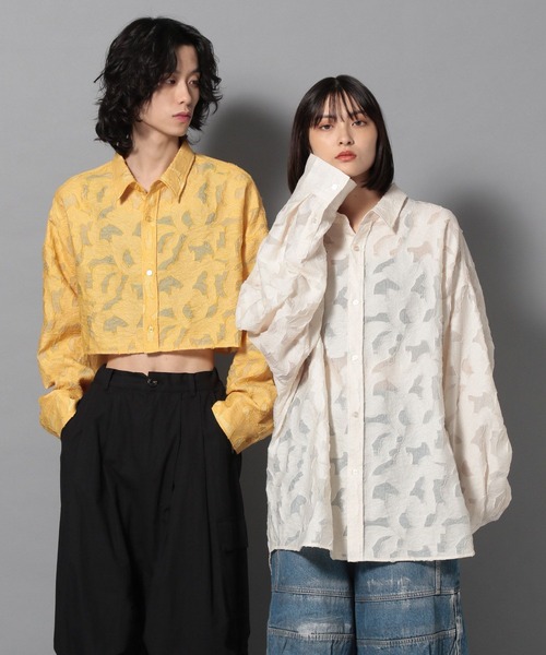 Anui(アニュイ)の「【UNISEX/選べる着丈】ジャガードフラワーシャツ(シャツ/ブラウス・レディース・オフホワイト/イエロー・SMALL/MEDIUM)」の3枚目の写真