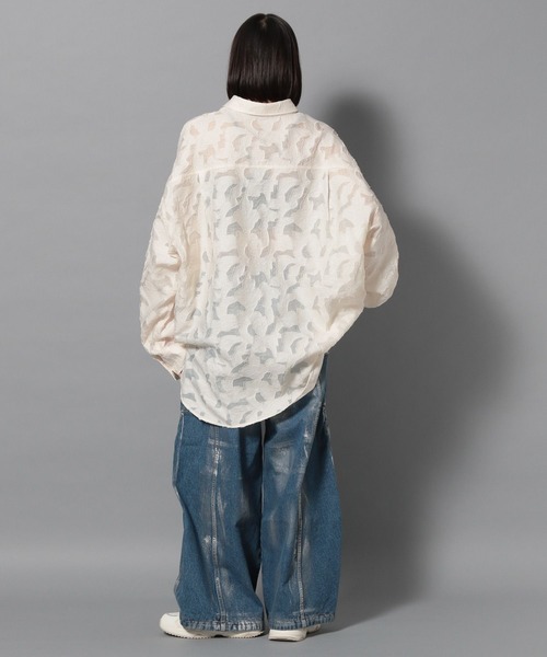 Anui(アニュイ)の「【UNISEX/選べる着丈】ジャガードフラワーシャツ(シャツ/ブラウス・レディース・オフホワイト/イエロー・SMALL/MEDIUM)」の13枚目の写真