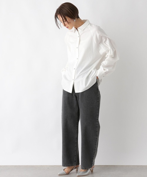 LEPSIM(レプシィム)の「袖シャーリングシャツ 104111(シャツ/ブラウス・レディース・ネイビー/ブルー/オフホワイト・FREE)」の6枚目の写真