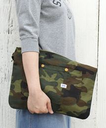 Lee | 【Lee×CIAOPANIC TYPY】リー別注コーデュロイクラッチ(クラッチバッグ)