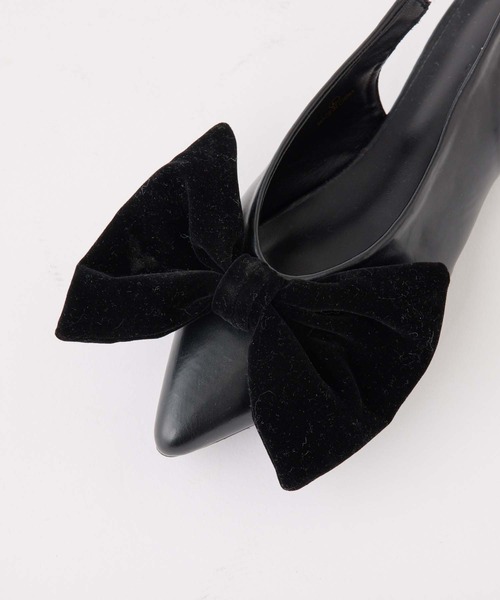 one after another NICE CLAUP(ワンアフターアナザーナイスクラップ)の「バックベルトリボンパンプス/ribbon collection(パンプス・レディース・ブラック/ブラック系その他/シルバー・L/M/S)」の4枚目の写真