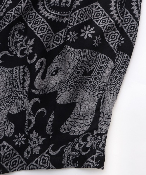 チチカカ(チチカカ)の「タイ柄バルーンパンツ(その他パンツ・レディース・ブラック/ブラウン/ネイビー・MEDIUM/LARGE)」の14枚目の写真